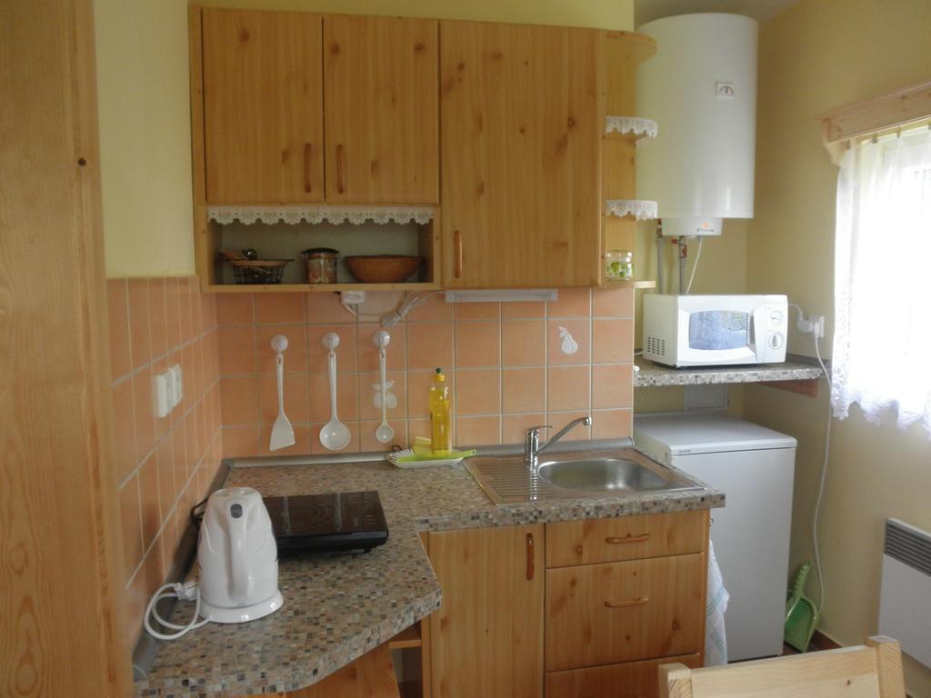 Chaty Pod Knizeci, Trojanovice Exteriör bild